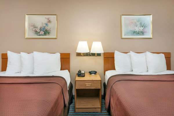  - Days Inn Charleston