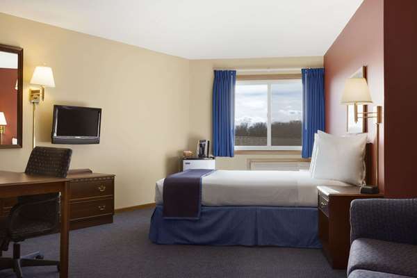  - Travelodge St Cloud - I-94, Exit 171