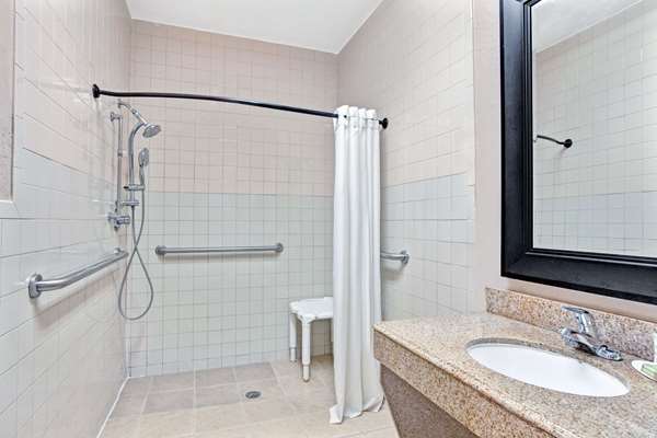  - Super 8 Motel Galveston