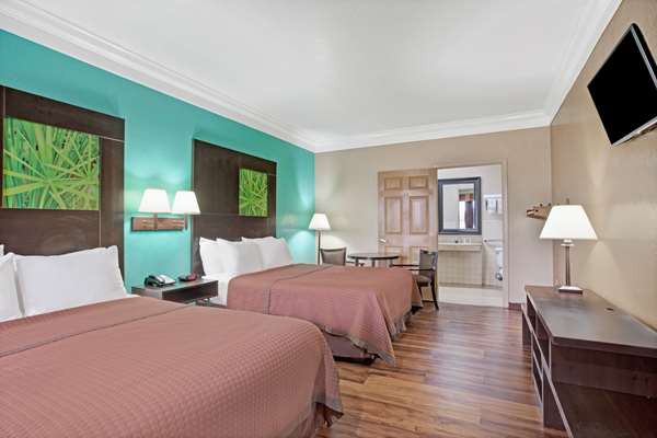  - Super 8 Motel Galveston