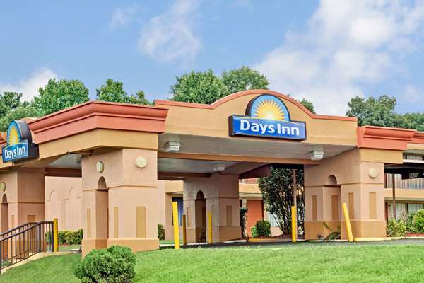Exterior view - Days Inn near Duke University Durham - I-85, Exit 173