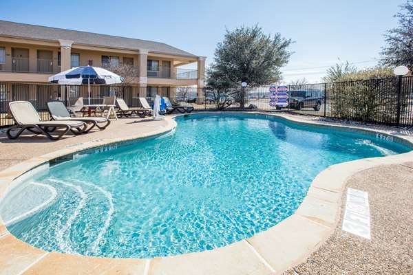 Pool - Days Inn McKinney