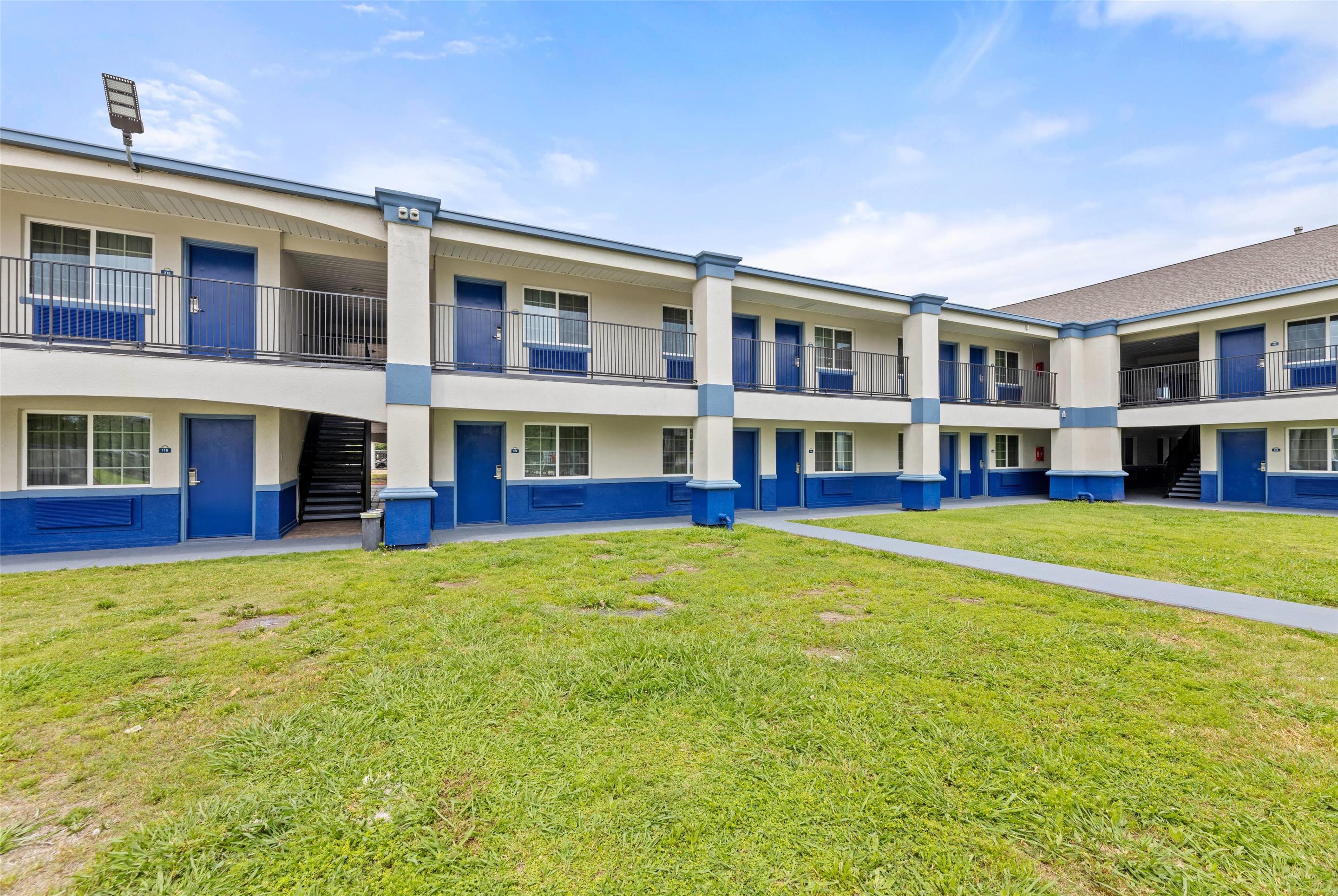 Exterior | Days Inn by Wyndham McKinney