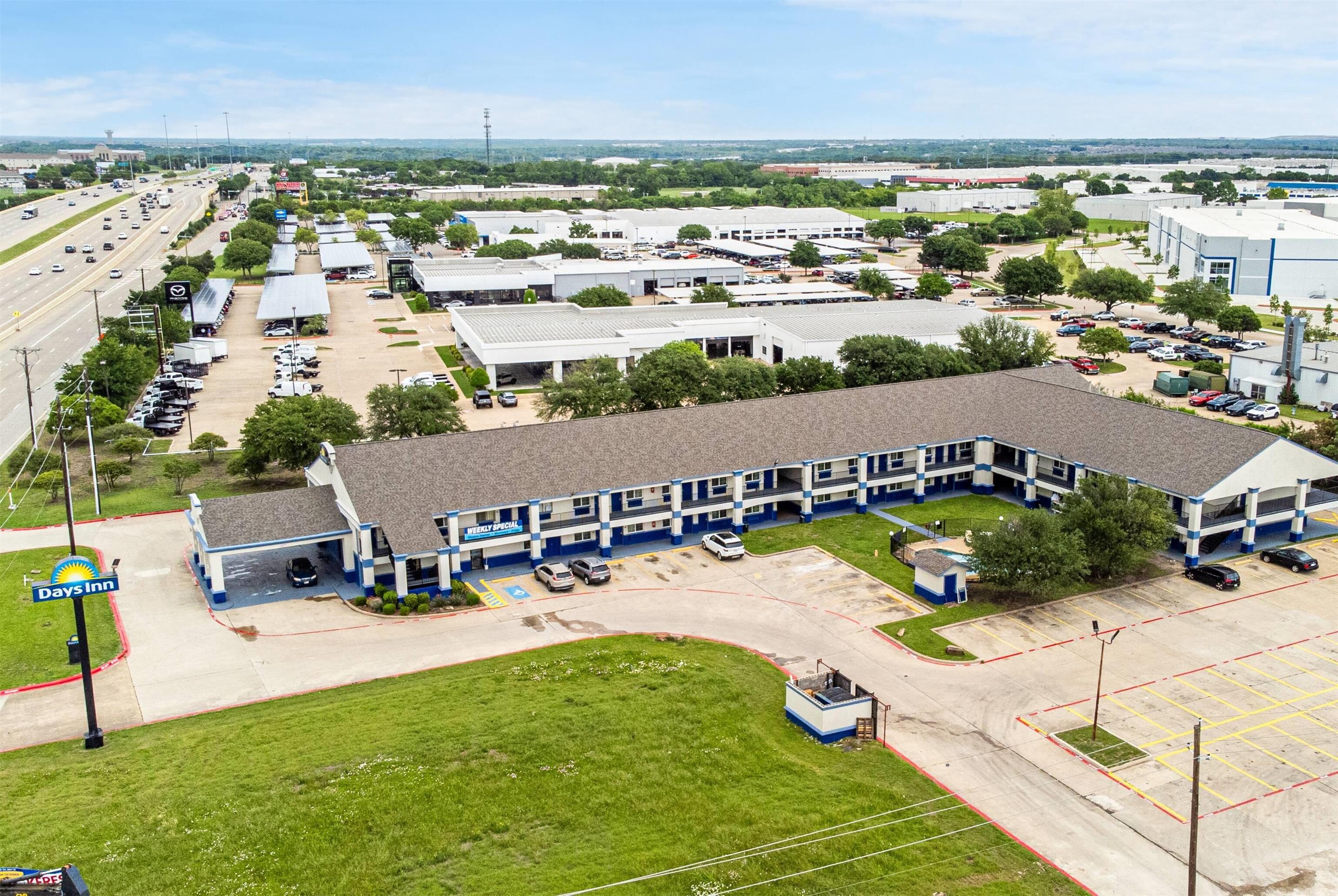 Exterior | Days Inn by Wyndham McKinney