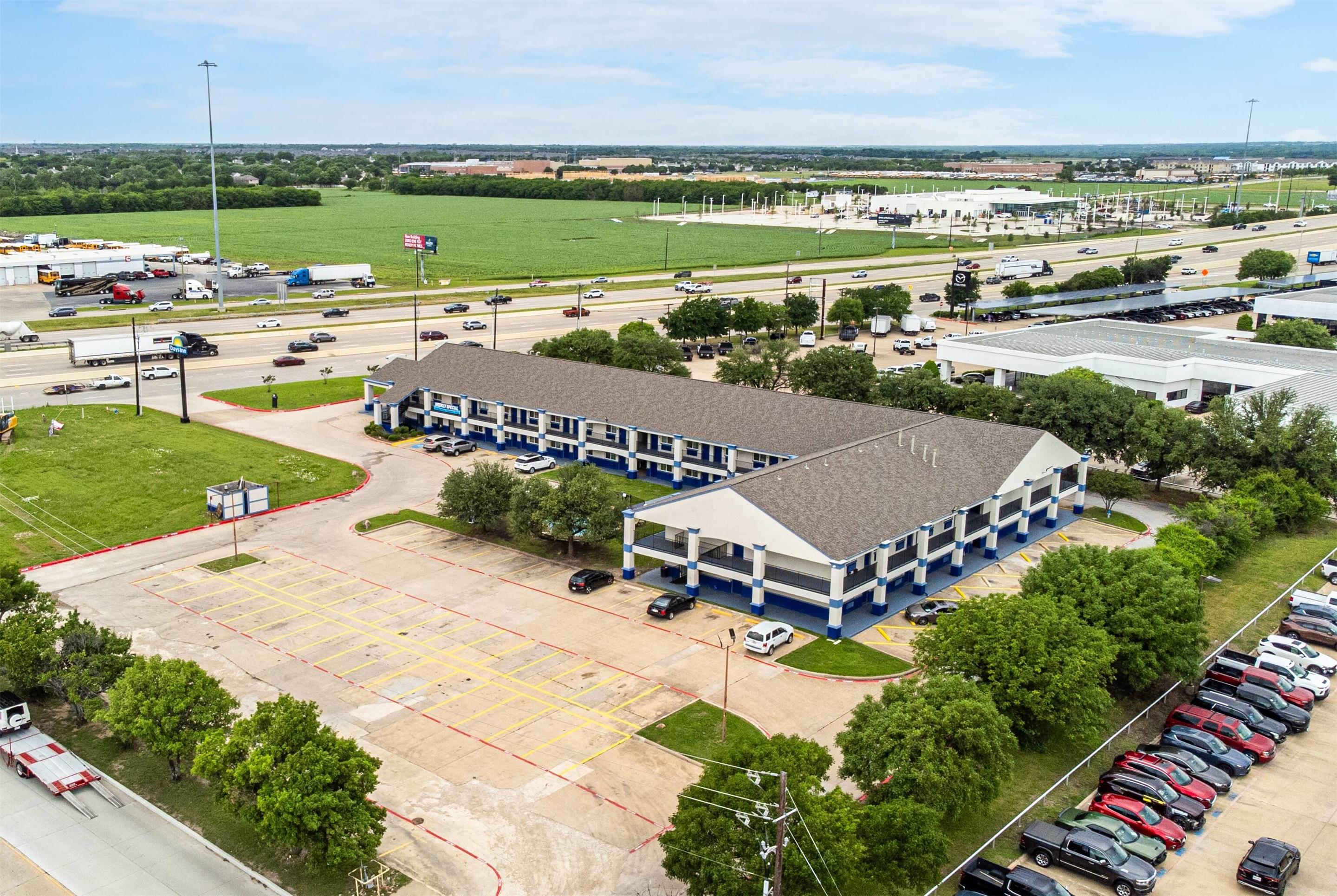 Exterior | Days Inn by Wyndham McKinney