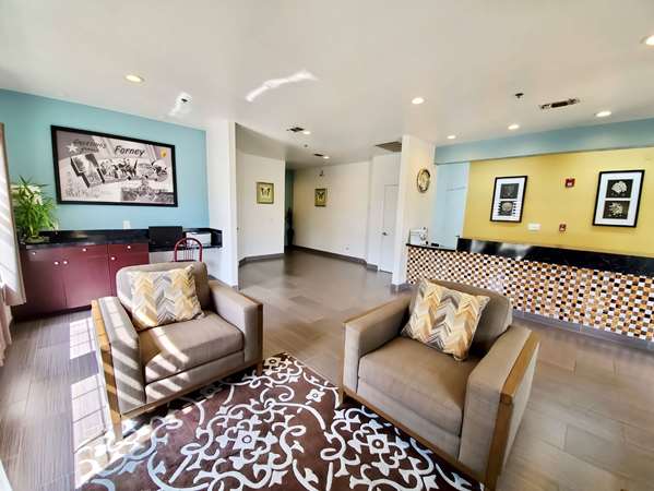  - Super 8 Motel Forney