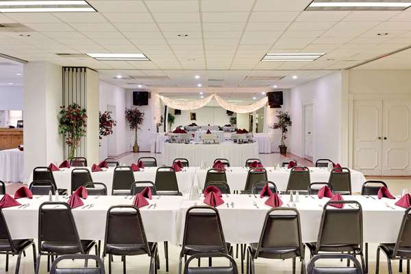  - Ramada Inn Richland Center