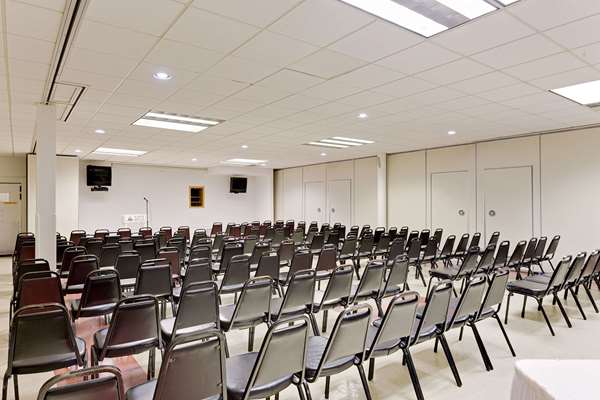  - Ramada Inn Richland Center