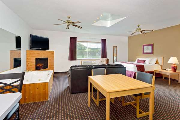 Suite - Ramada Inn Richland Center