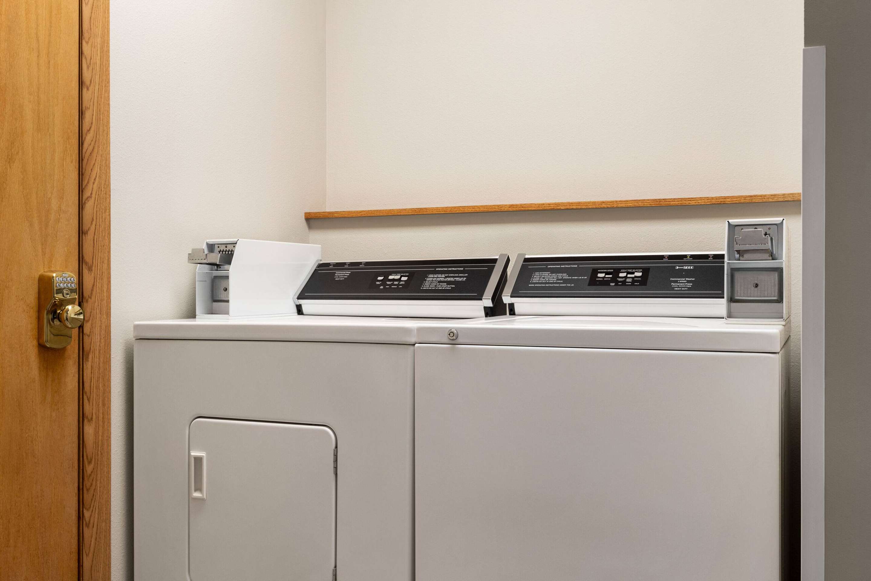 Laundry | Ramada by Wyndham Richland Center