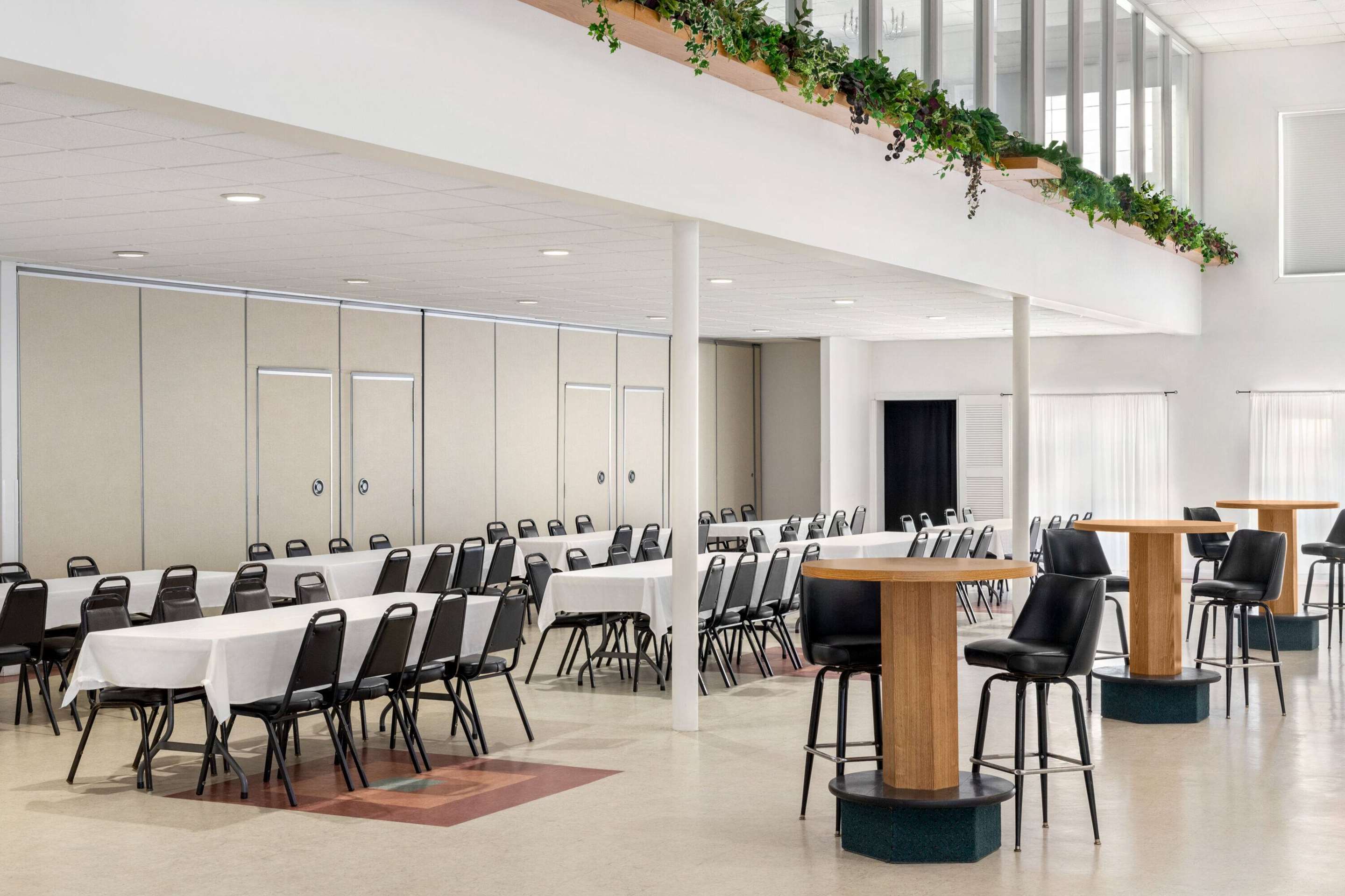 Meeting Room | Ramada by Wyndham Richland Center