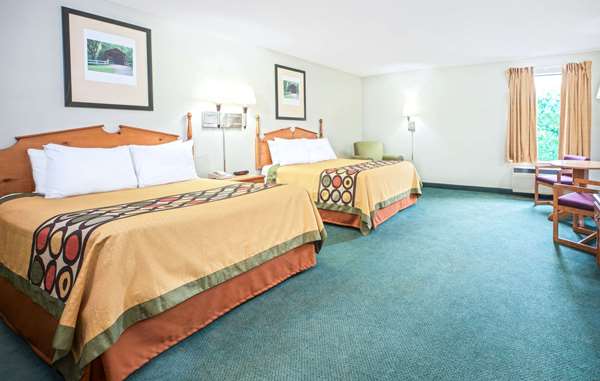  - Super 8 Hotel Pevely - I-55, Exit 180