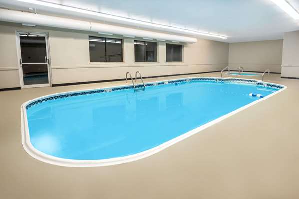 Pool - Super 8 Hotel Pevely - I-55, Exit 180