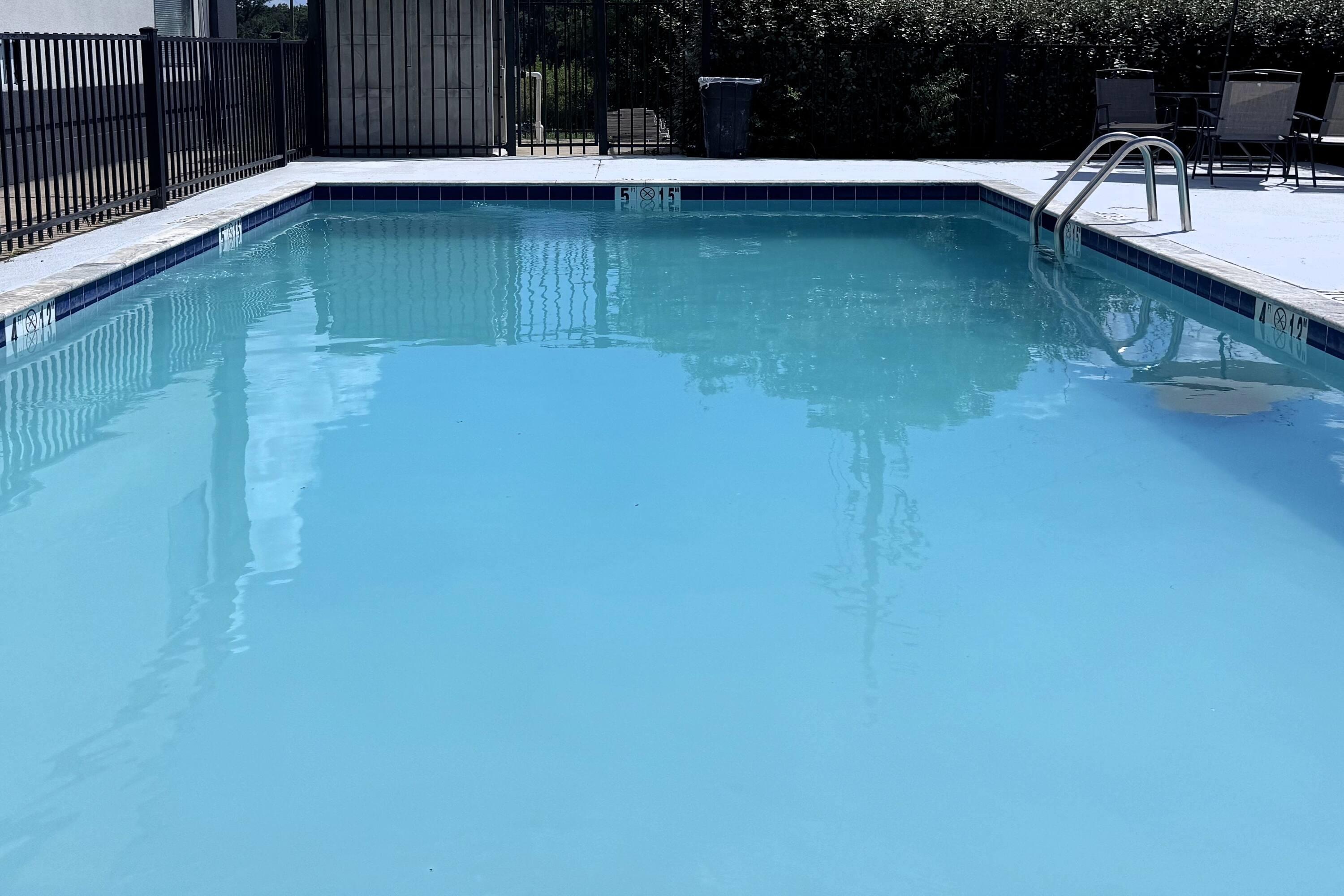 Pool | Super 8 by Wyndham Clinton