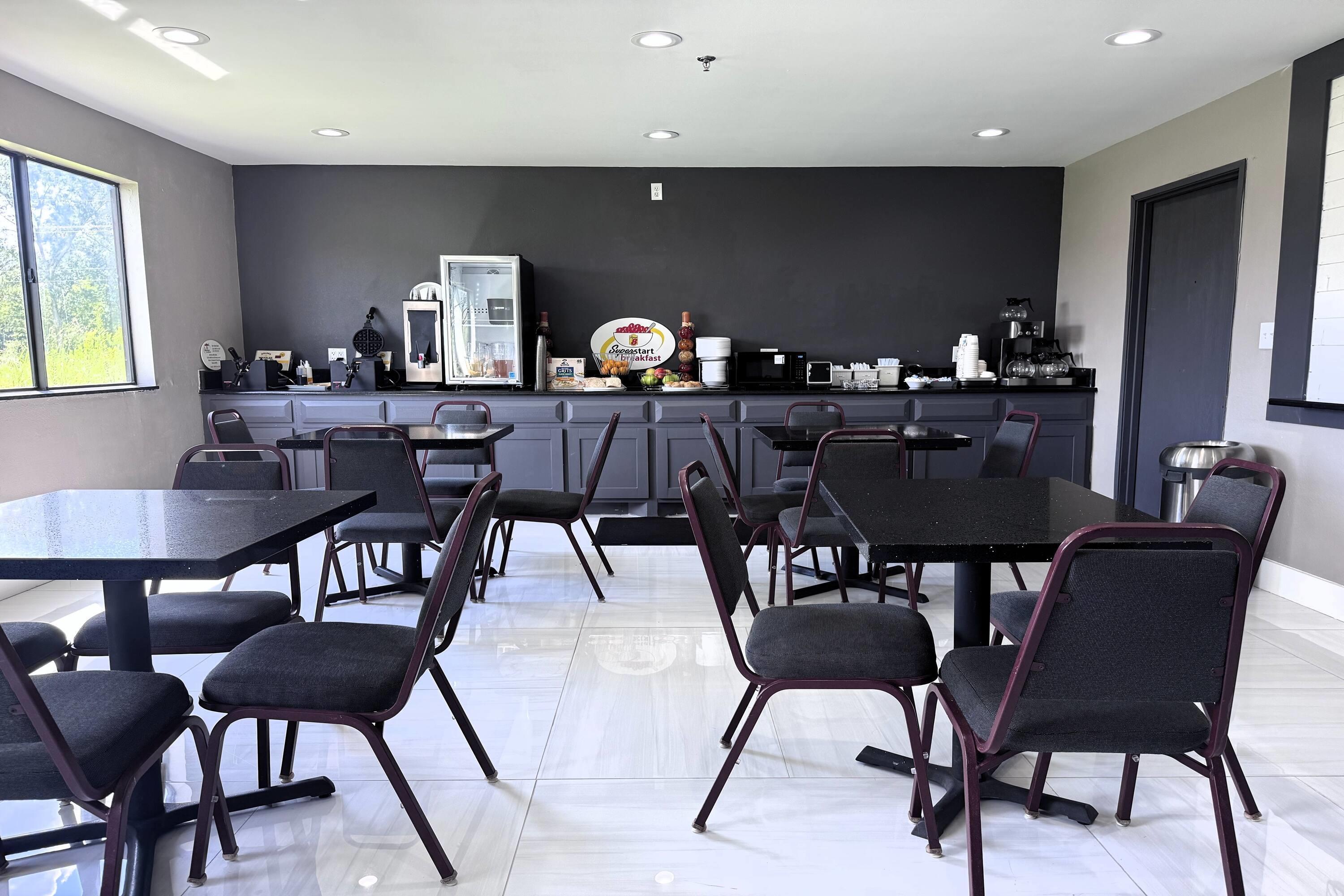 Property amenity | Super 8 by Wyndham Clinton