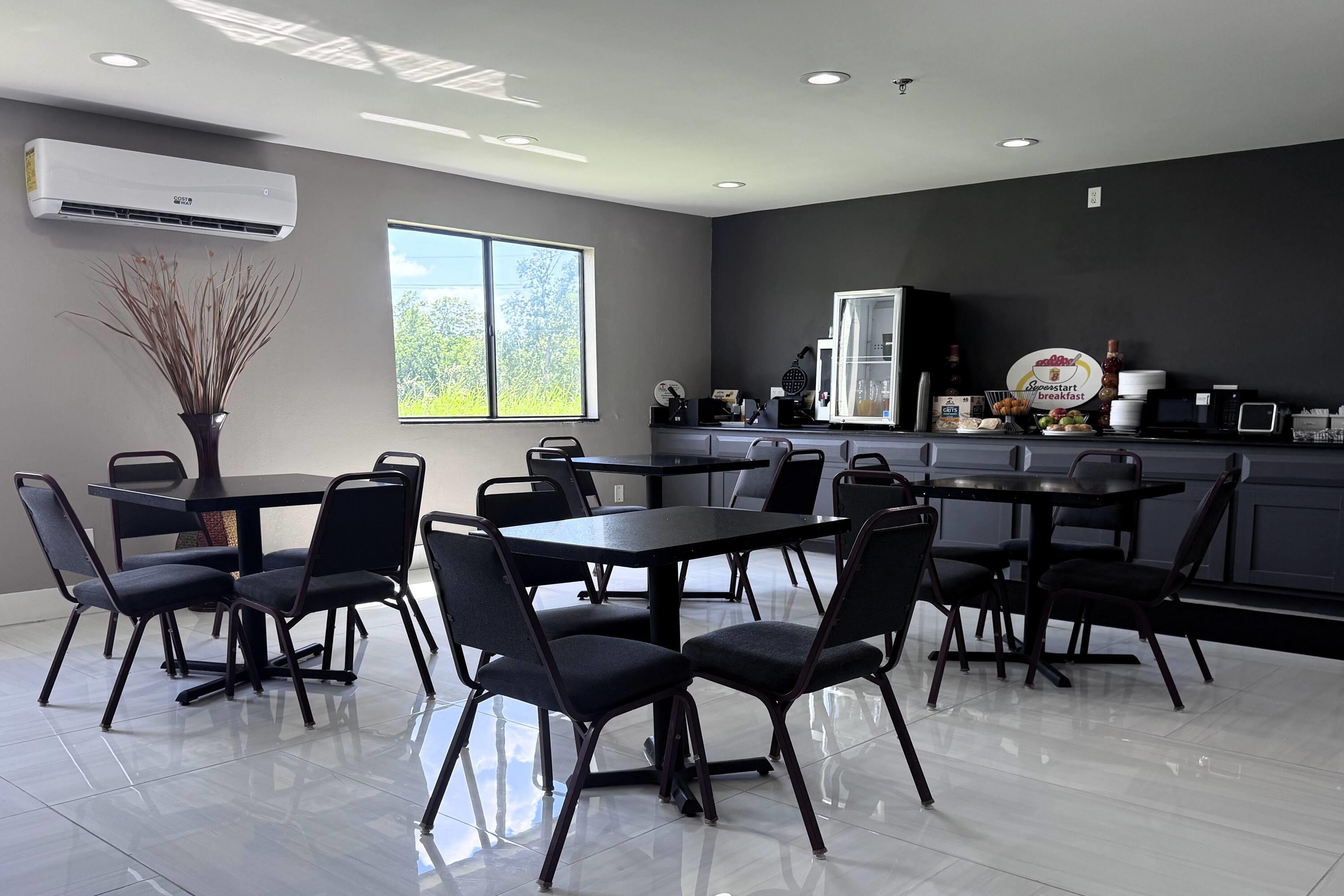 Property amenity | Super 8 by Wyndham Clinton