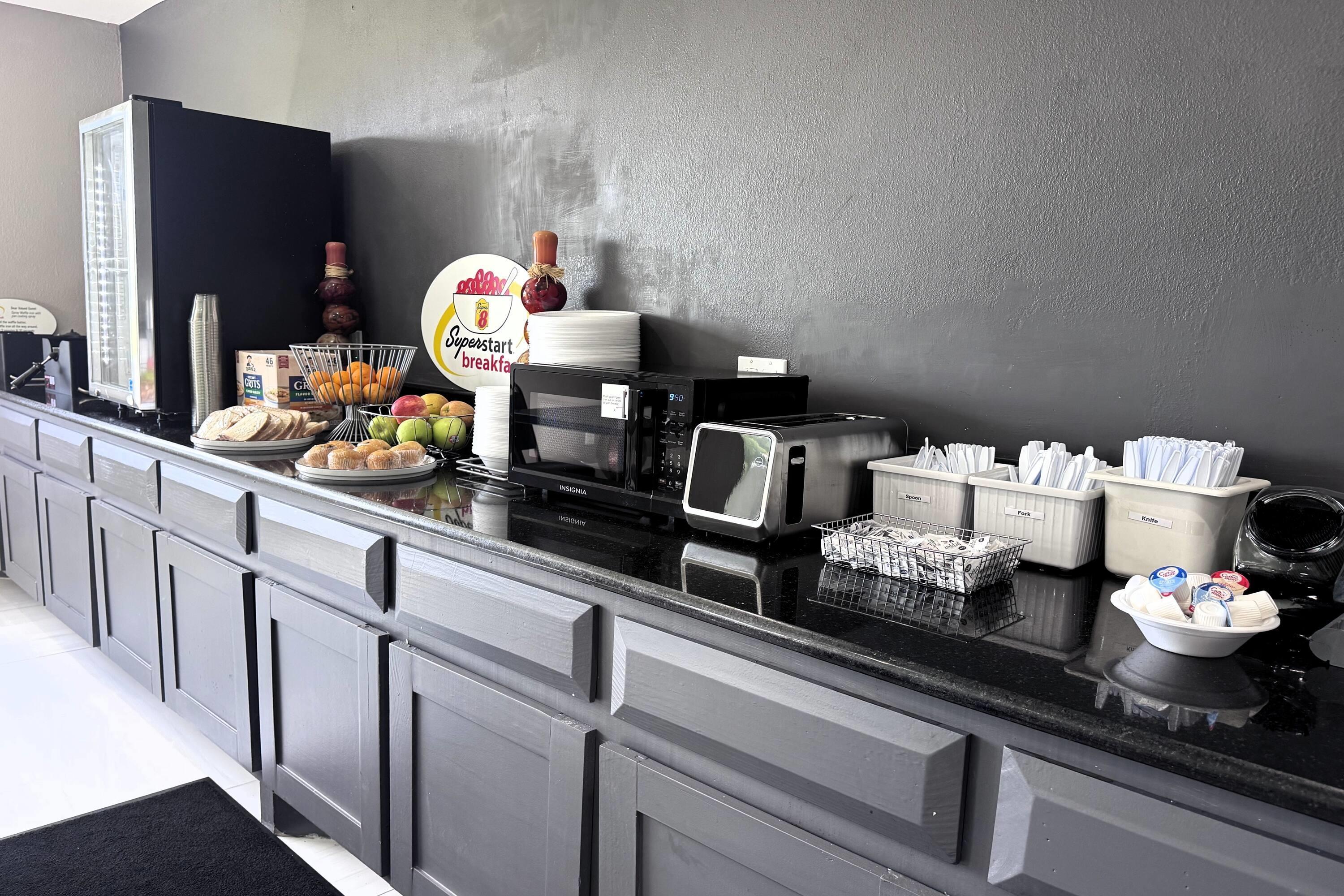 Property amenity | Super 8 by Wyndham Clinton