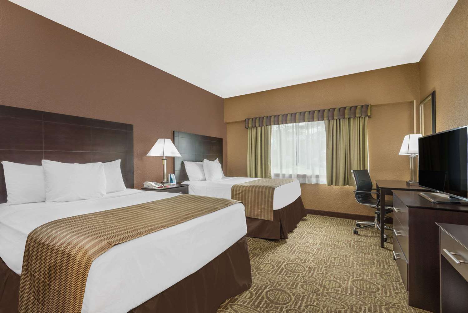 Ramada Inn & Conference Center Paintsville, KY See Discounts