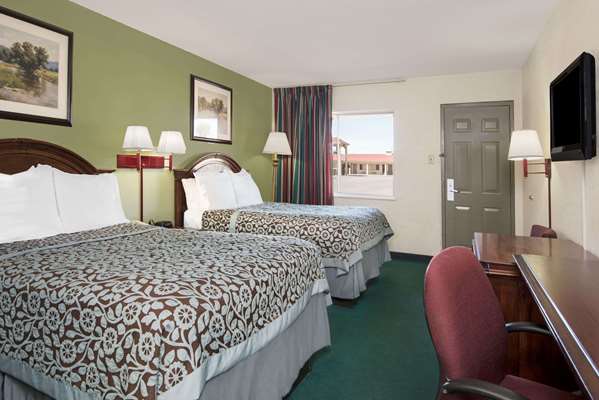  - Days Inn Van Horn - I-10, Exit 140