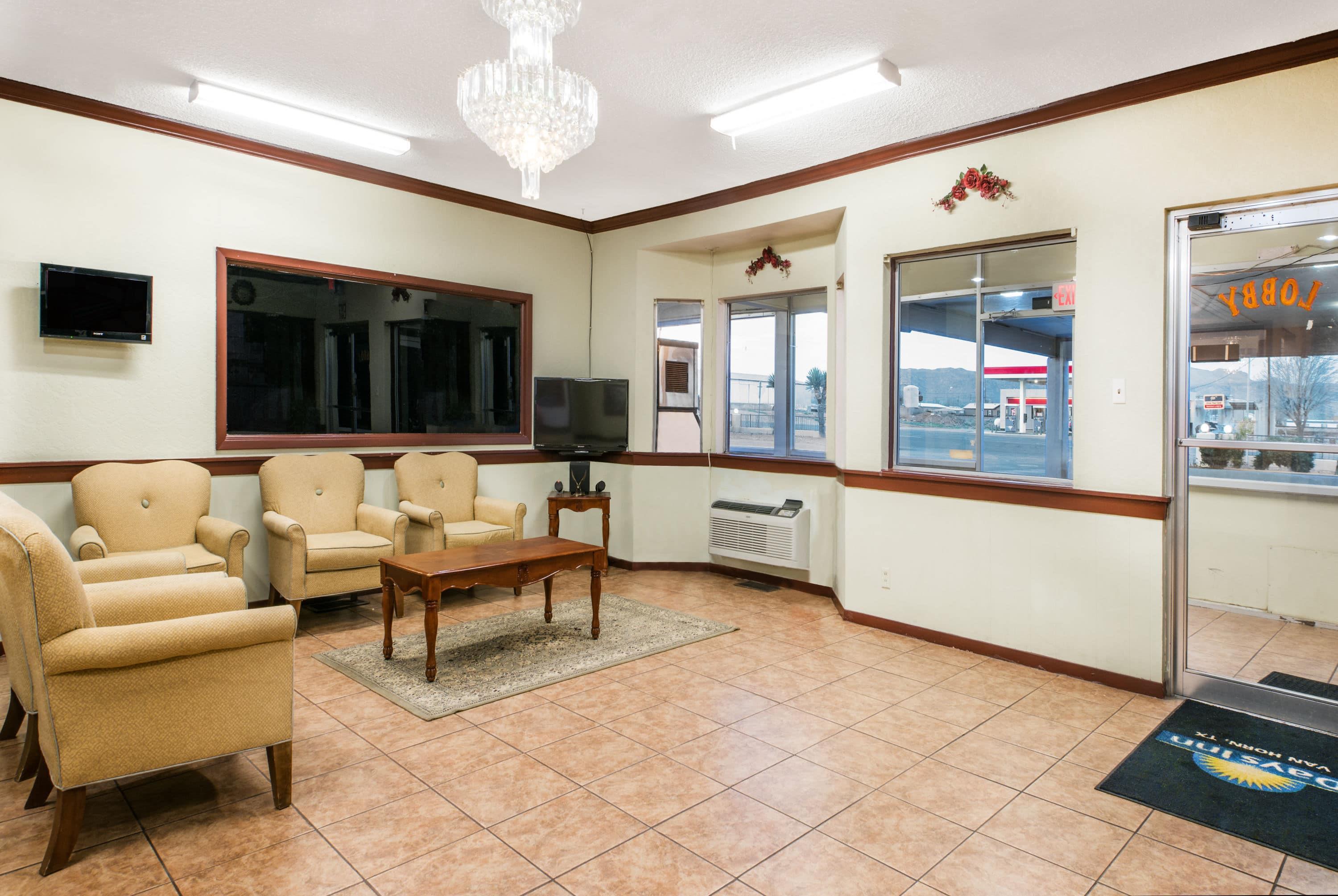 Lobby | Days Inn by Wyndham Van Horn TX