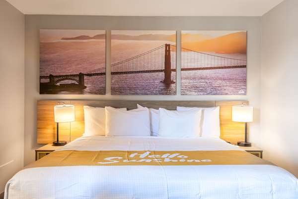  - Days Inn & Suites Red Bluff - I-5, Exits  647 & 647A