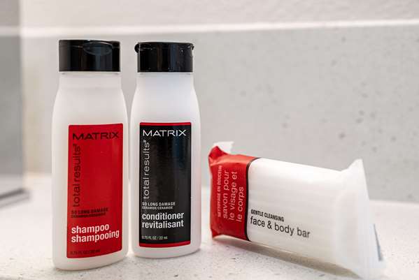  - Days Inn & Suites Red Bluff - I-5, Exits  647 & 647A