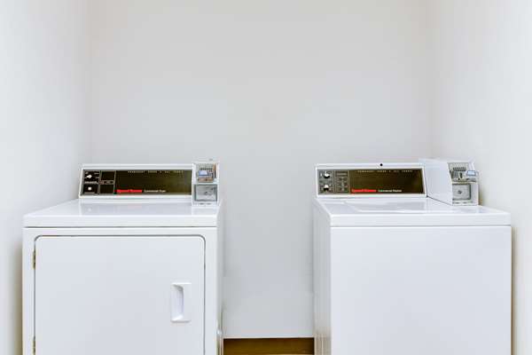 Amenities - Super 8 Motel Cooke City