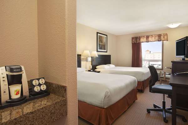  - Super 8 Hotel Edmonton Airport Leduc