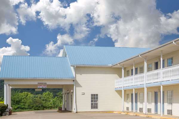 Exterior view - Days Inn Hardy