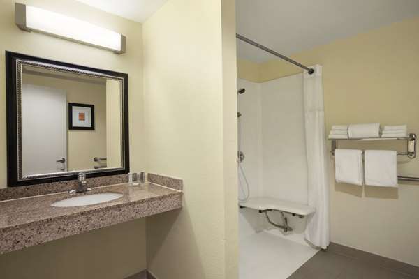  - Howard Johnson Inn SeaWorld San Diego