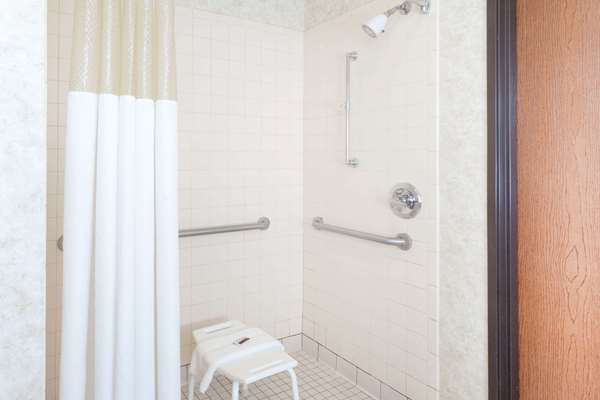  - Baymont Inn & Suites Calumet City - I-94, Exit 71