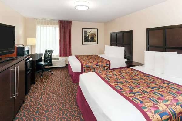  - Baymont Inn & Suites Calumet City - I-94, Exit 71