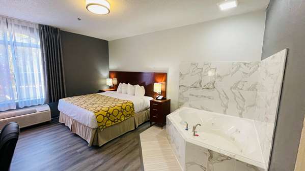  - Baymont Inn & Suites Calumet City - I-94, Exit 71