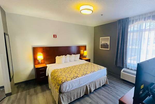  - Baymont Inn & Suites Calumet City - I-94, Exit 71