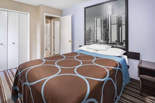  - Super 8 Motel Marysville