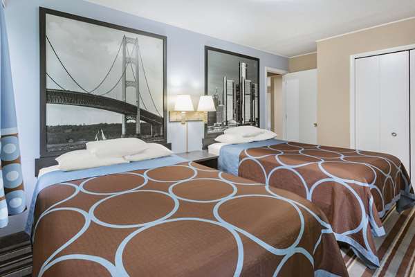  - Super 8 Motel Marysville