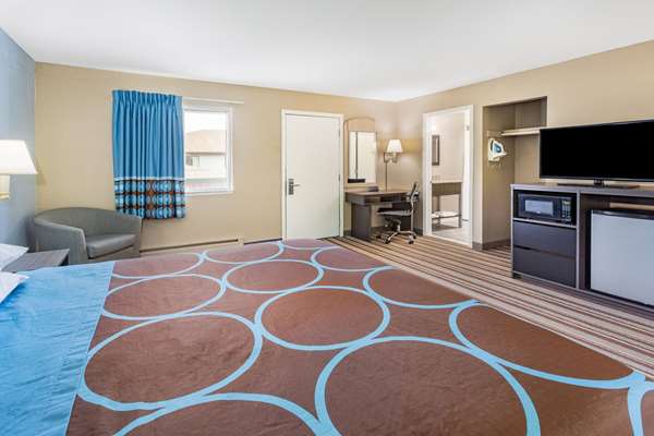  - Super 8 Motel Marysville