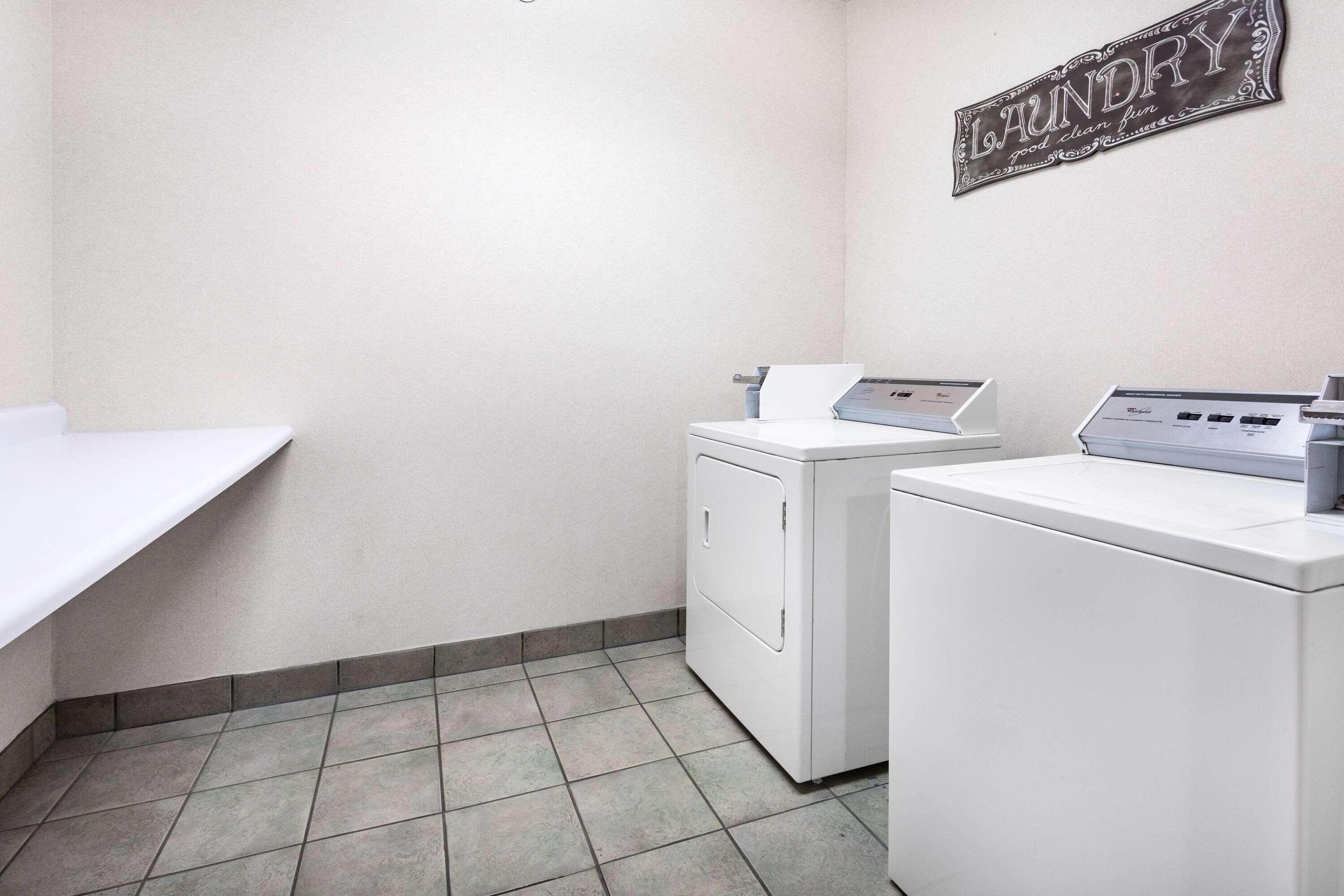 Laundry | Super 8 by Wyndham Marysville/Port Huron Area