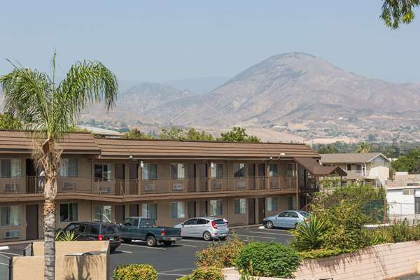 Exterior view - Days Inn San Bernardino