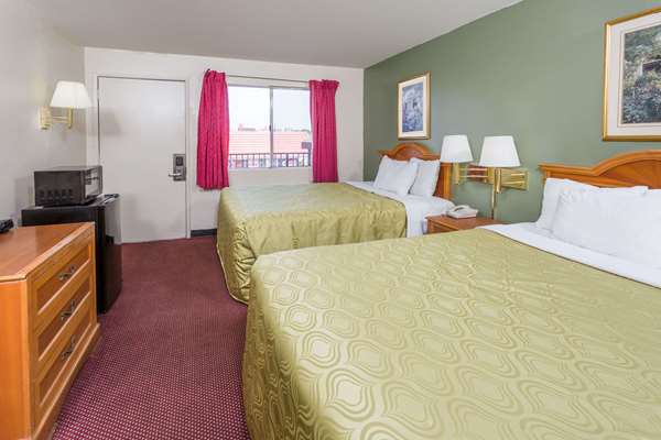  - Days Inn San Bernardino