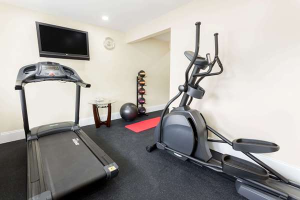 Fitness/ Exercise Room - Days Inn Goose Creek