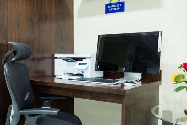 Conference Area - Days Inn Goose Creek