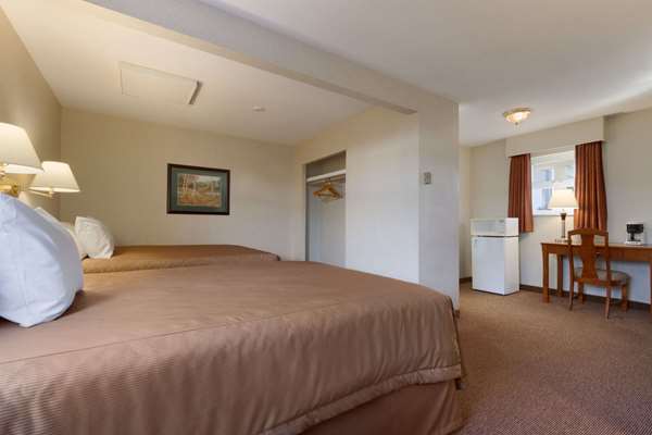  - Travelodge Fraser Highway Langley