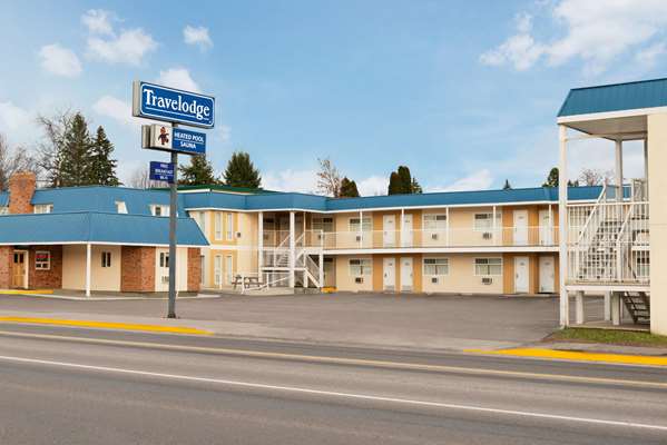 Exterior view - Travelodge Quesnel