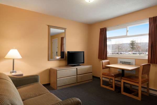 Suite - Travelodge Quesnel