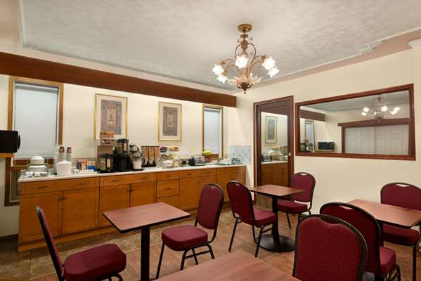 Restaurant - Travelodge Quesnel