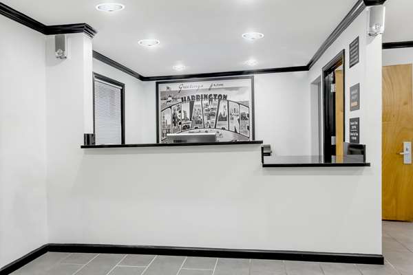  - Super 8 Motel Harrington