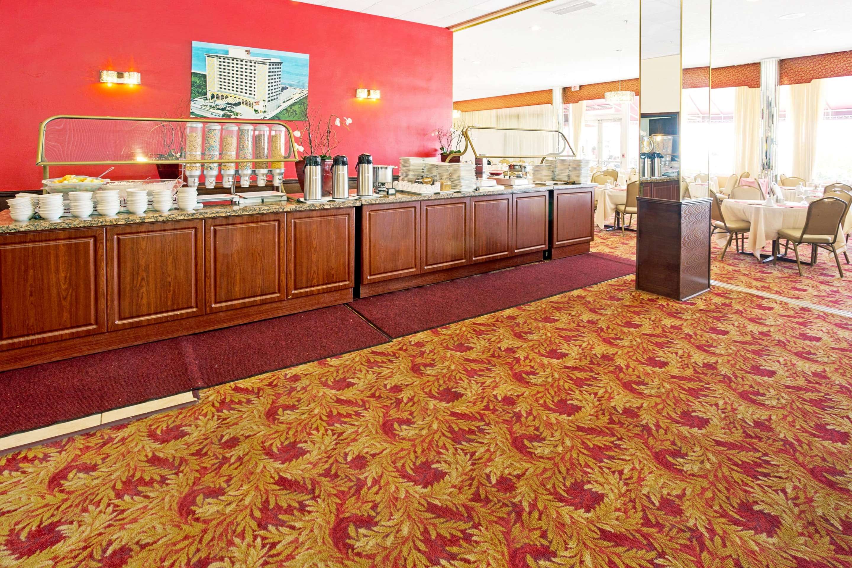 Breakfast Area | Ramada Marco Polo Beach
