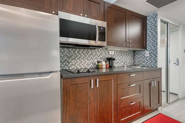  - Ramada Plaza Marco Polo Beach Resort Sunny Isles Beach