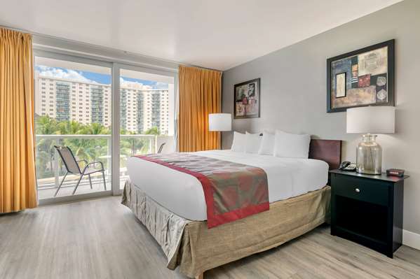  - Ramada Plaza Marco Polo Beach Resort Sunny Isles Beach